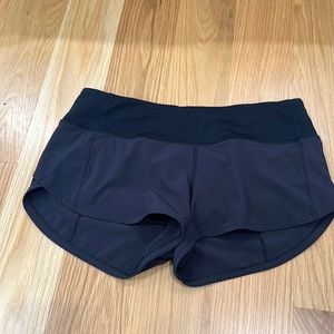 Lululemon speed up black size 4 shorts